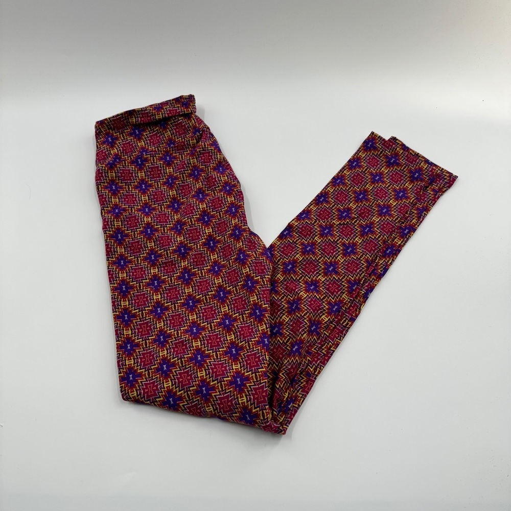 LuLaRoe One Size (OS) Leggings – Buttery Soft Stretchy Printed Leggings